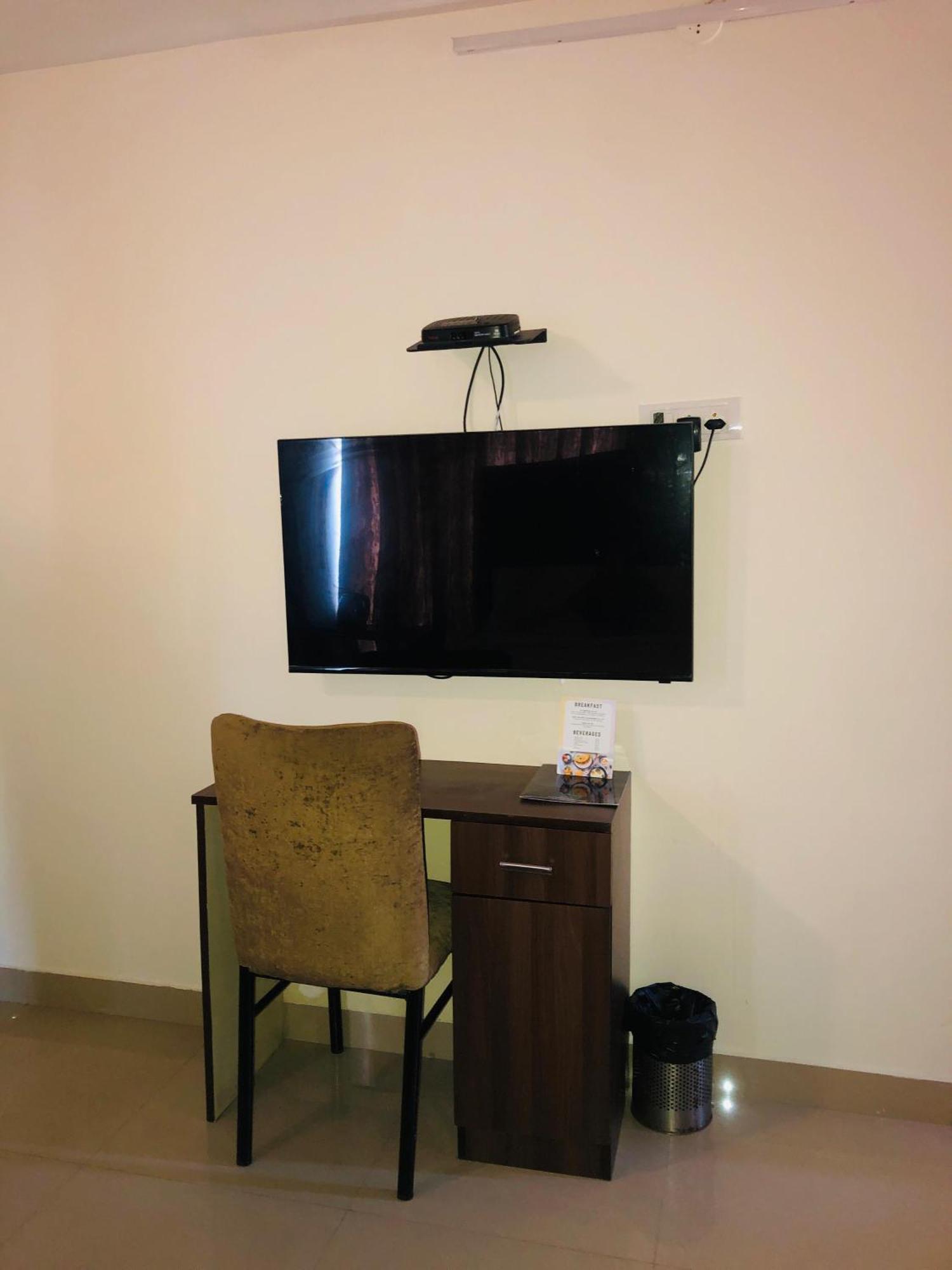 Astra Hotels & Suites - Hsr Layout Sector 1, Near Ecospace Bellandur บังกาลอร์ ภายนอก รูปภาพ